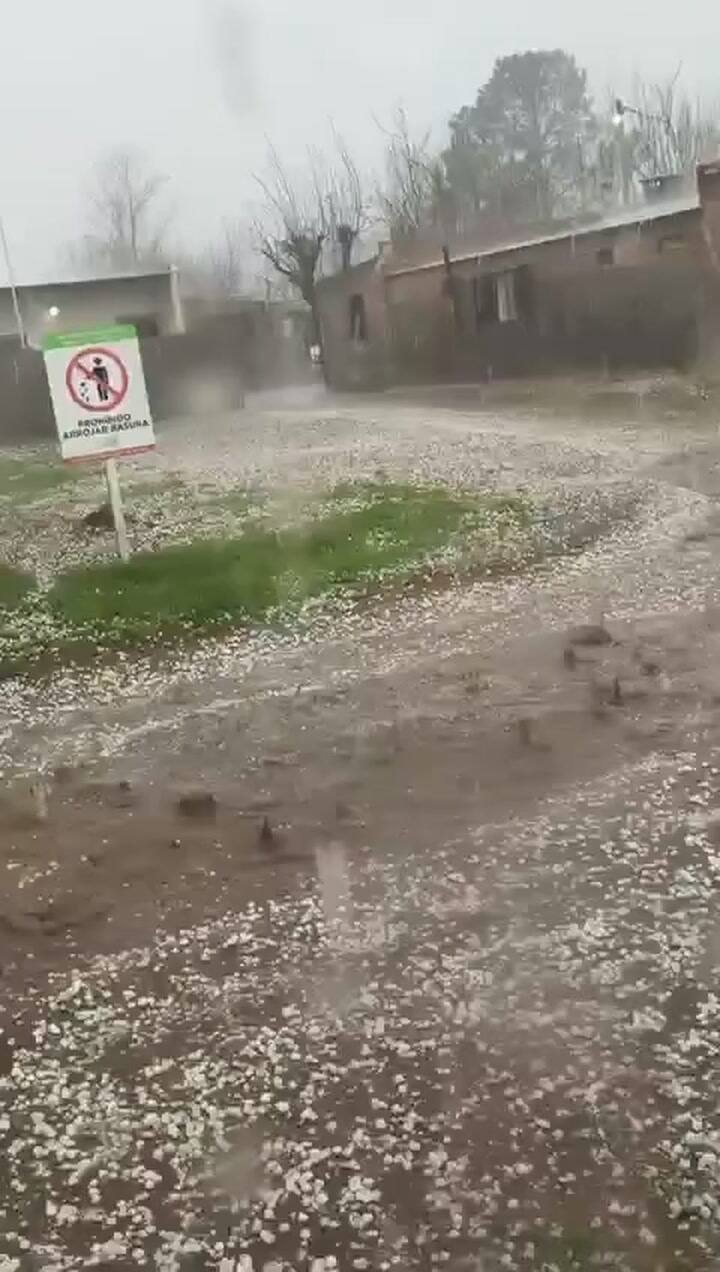 El granizo registrado cerca de la localidad de Merlo