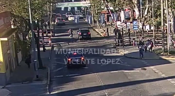 Tras una discusión de tránsito embistió y dejó al borde de la muerte a un motociclista