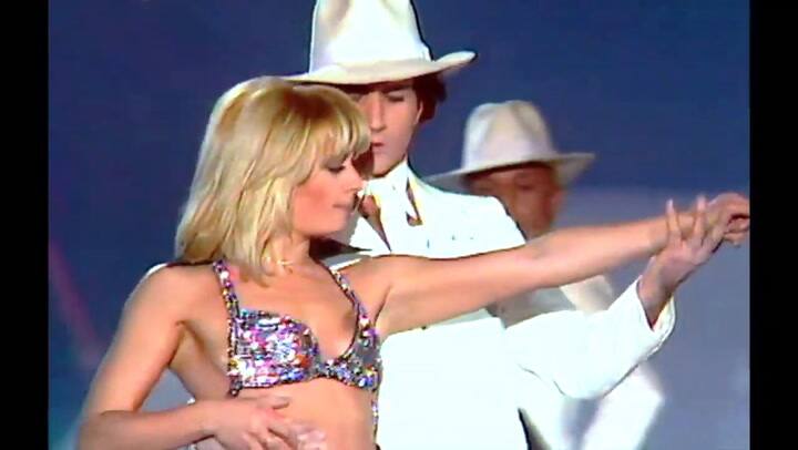 Raffaella Carrá - Lola