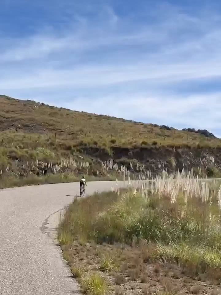 Juana Viale volvió a desafiarse y alcanzó un nuevo logro con su bicicleta