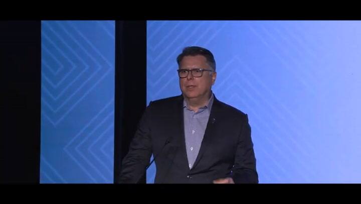 Presentación de Gary Acosta
