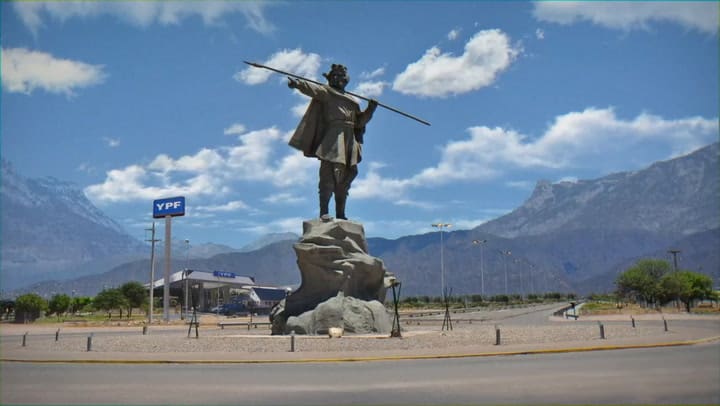 Ypf - tiempo de heroes comunes - a fondo