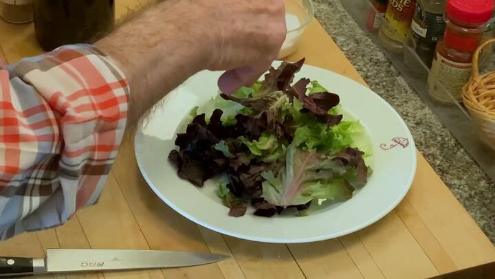 Jacques Pépin explica en video algunas de las técnicas de cocina que marcaron su extensa trayectoria como chef