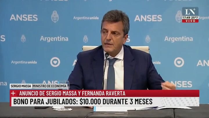 Jubilaciones: aumento del 15,6% y bono de $10.000