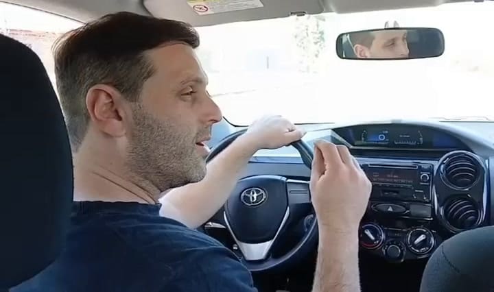 Los consejos de un especialista de qué hay que hacer frente al intento de un robo vehicular