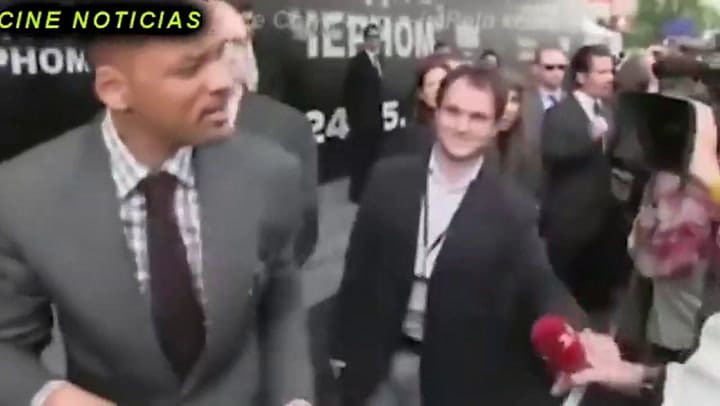 No es la primera vez. Así golpeó Will Smith a un periodista que intentó besarlo en una alfombra roja