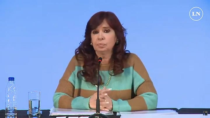 Cristina Kirchner: 'La renuncia de Guzmán fue un acto de irresponsabilidad política'