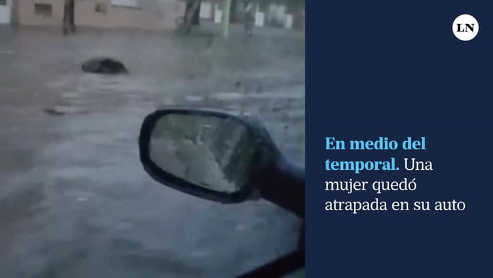 Una mujer quedó atrapada en su auto en medio del temporal en Bahía Blanca