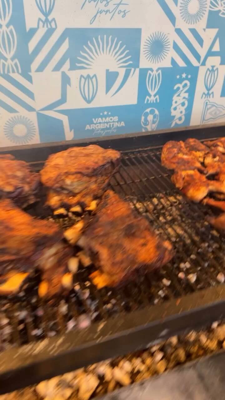 El Dibu Martínez mostró todos los detalles del asado
