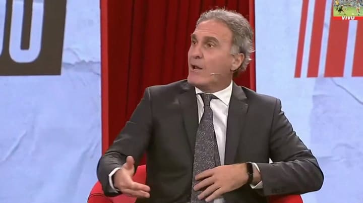 Oscar Ruggeri sorprendió a Sebastián Vignolo al grito de “nene malo” y felicitó a los atletas olímpi