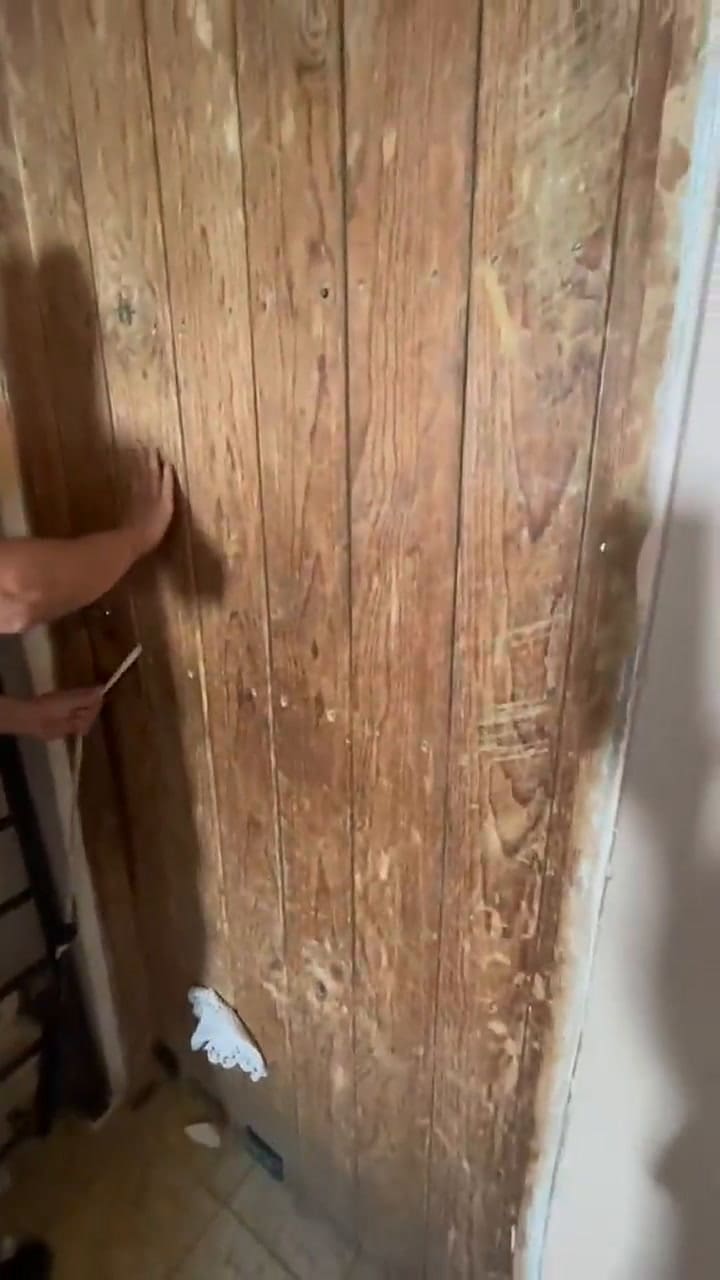 Encontró la pieza abandonada de su bisabuela y lo que había en el interior la dejó sin palabras