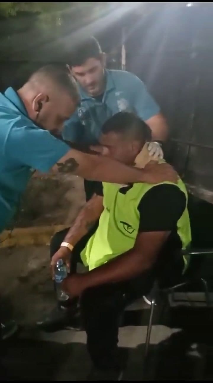 Un custodio de seguridad en el acceso al recital de Los Piojos fue atropellado por un policía en cuatriciclo