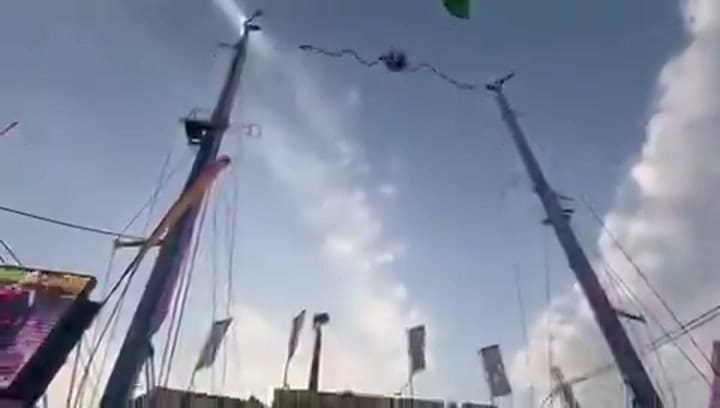 El video del momento en que se corta la correa de la atracción