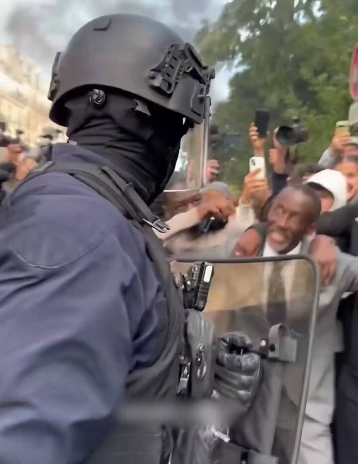 Un alcalde francés fue gaseado en las protestas