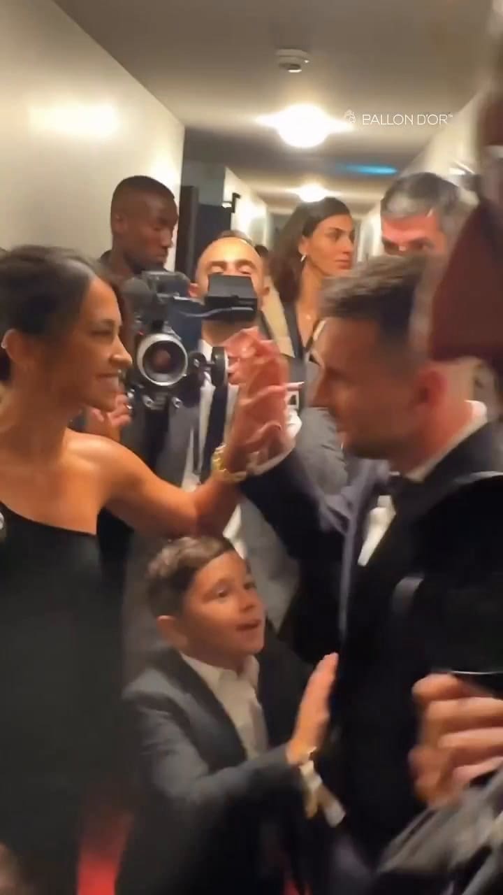 La tierna frase de Mateo Messi a su papá en la previa al Balón de Oro