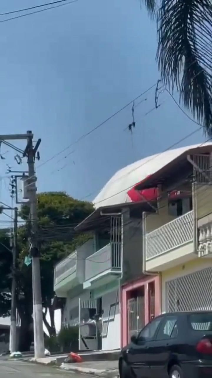 Dirigible video 1