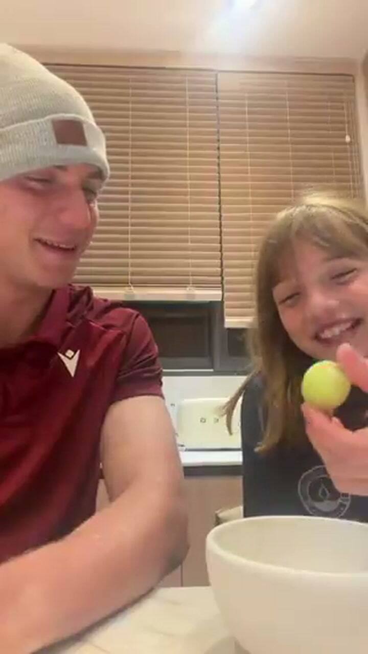 Valentino López, el hijo de Wanda Nara, le hizo un test “milipili” a su hermana menor, Isabella Icardi