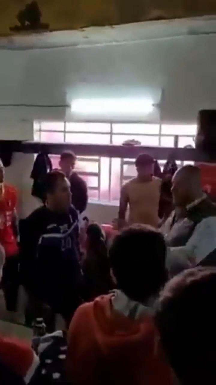 La arenga de Leonardo Cositorto al plantel de Deportivo Español