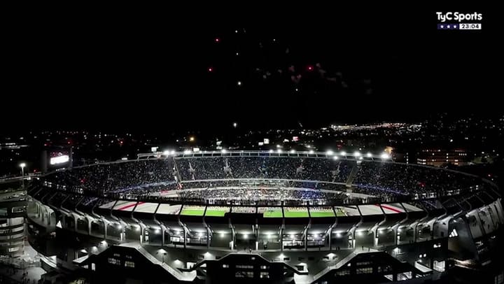 Quién Es Florencia Chiusano, La Periodista Que Creó El Hit De La Selección Y Lo Cantó En Los Festejos En El Monumental - Infobae