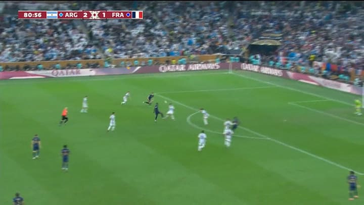 Kylian Mbappé le da el empate a Francia.