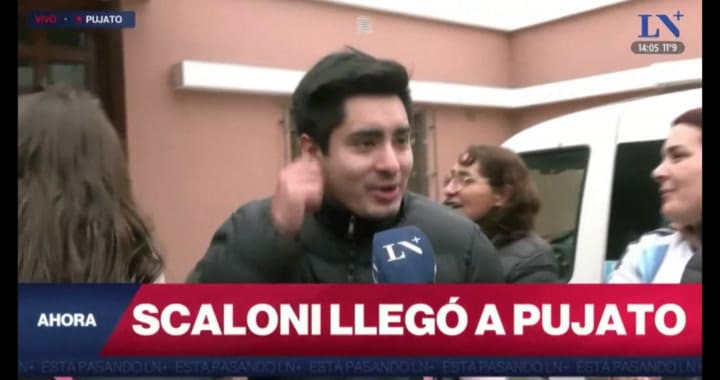 Scaloni se emocionó en su regreso a Pujato y evitó dar definiciones sobre su futuro en la selección