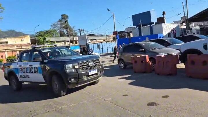 Policías bolivianos entregan a sus pares argentinos al venezolano prófugo por el secuestro de 52 kilos de MDMA