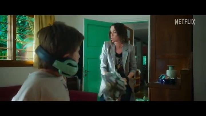 Campamento con mamá, tráiler