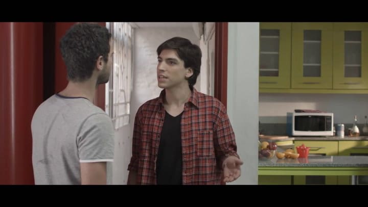 Trailer Nunca solos