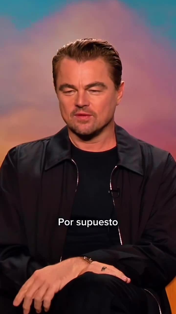 Leo Di Caprio y Benicio Del Toro hablan de su amor por Messi y Maradona