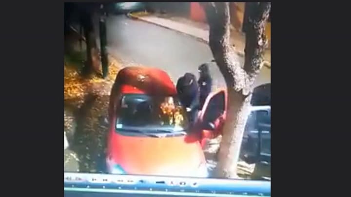 Así le robaron a un joven de 18 años el auto que recién había comprado, en Banfield