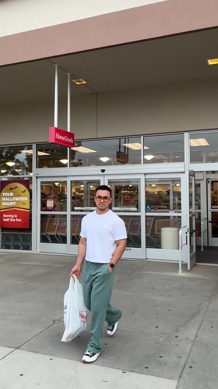 Un influencer recomendó tres tiendas de Estados Unidos para comprar más barato