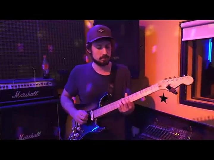 La conmovedora historia de Iván, el joven con autismo que hace 10 años tiene su propia banda musical