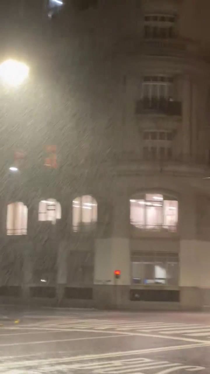 Tormenta en el AMBA: calles inundadas y complicaciones para transitar