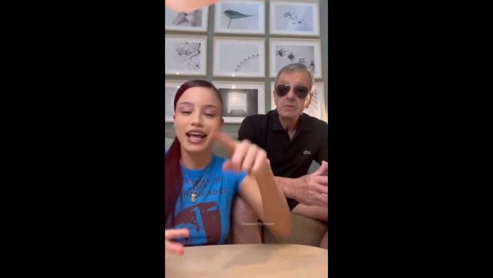 Emilia Mernes se sinceró sobre el motivo de una de sus nuevas canciones: “La grabé llorando”