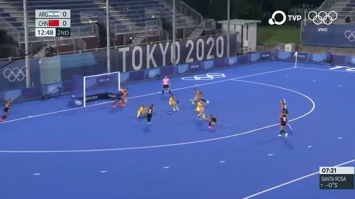 El primer gol de las Leonas
