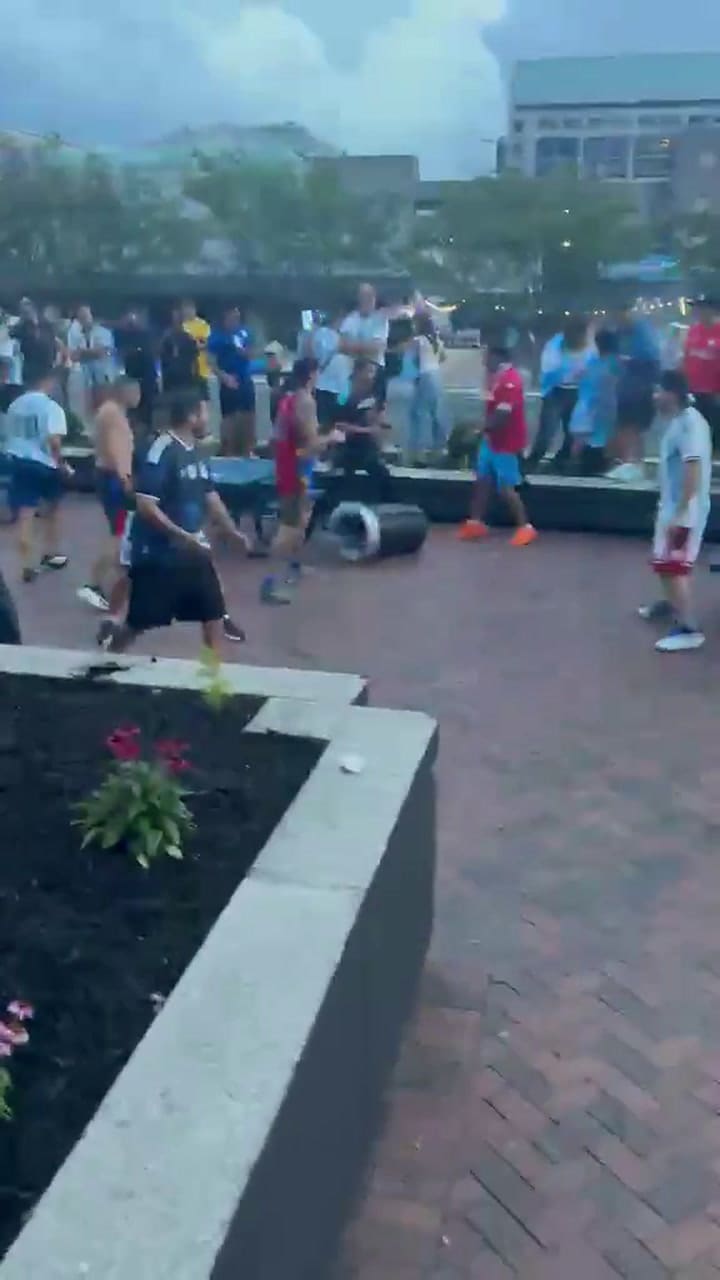 En pleno banderazo argentino en Atlanta, hinchas de Huracán y San Lorenzo se pelearon