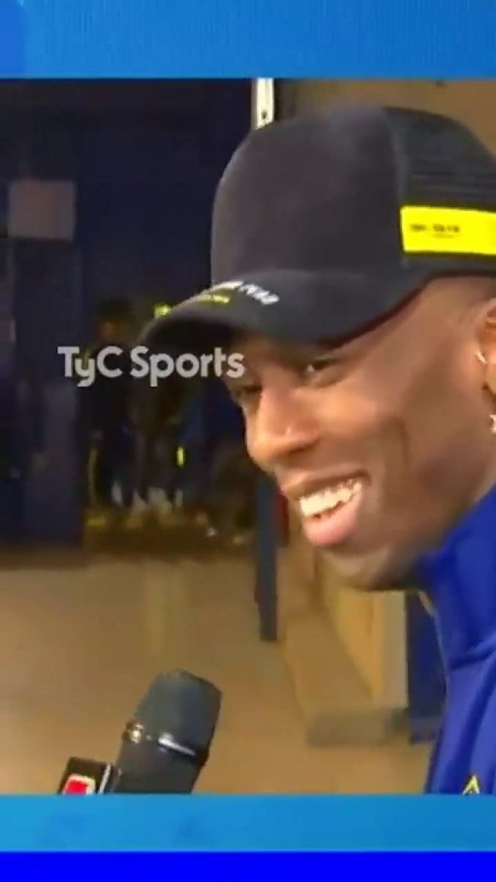 El sincericidio de Luis Advíncula sobre su golazo: 'Me equivoqué'