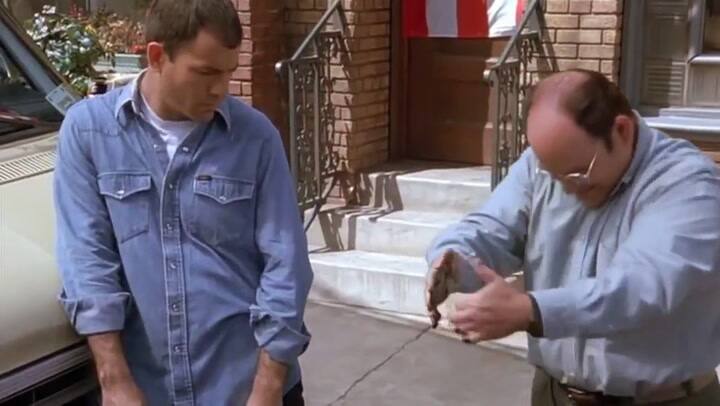 Van de Lay, Pennypacker y Kel Varnsen se ven las caras. Fuente: Youtube