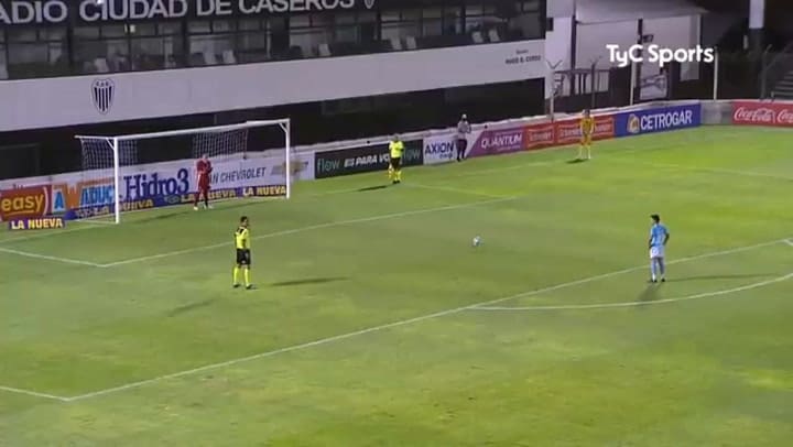 Nicolás Muscio metió su penal y Temperley eliminó a Deportivo Riestra
