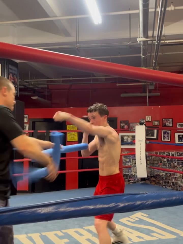 Elliot Page dejó en evidencia que el boxeo es su nueva pasión