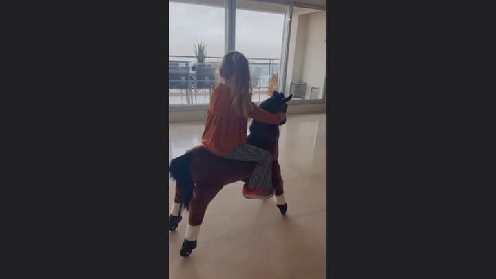 Evangelina Anderson mostró detalles de su mudanza a la Argentina