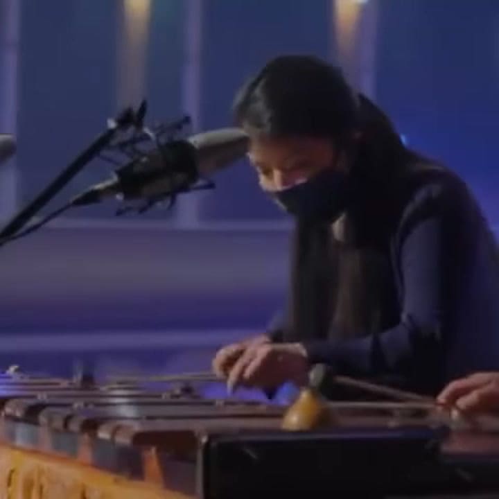 Su música llegó a escenarios de Europa y Sudáfrica como una forma de visibilizar la existencia y la cultura de los pueblos originarios