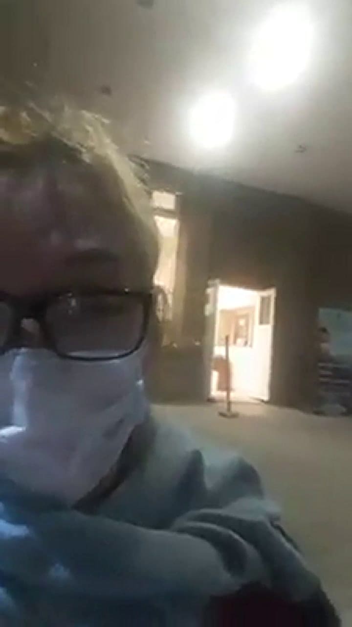 Santiago del Estero: despiden a un médico que dormía en su casa durante su guardia