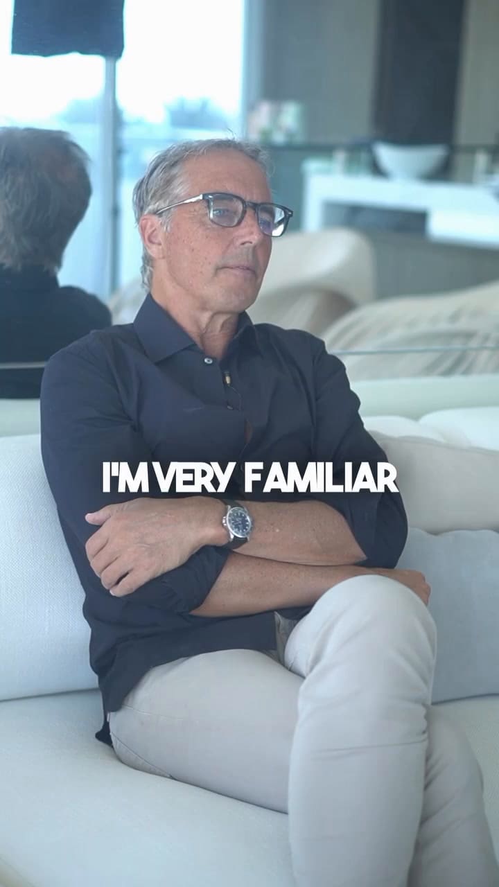 Dan Buettner dio su opinión sobre tomar una o dos copas de vino al día y fue contundente