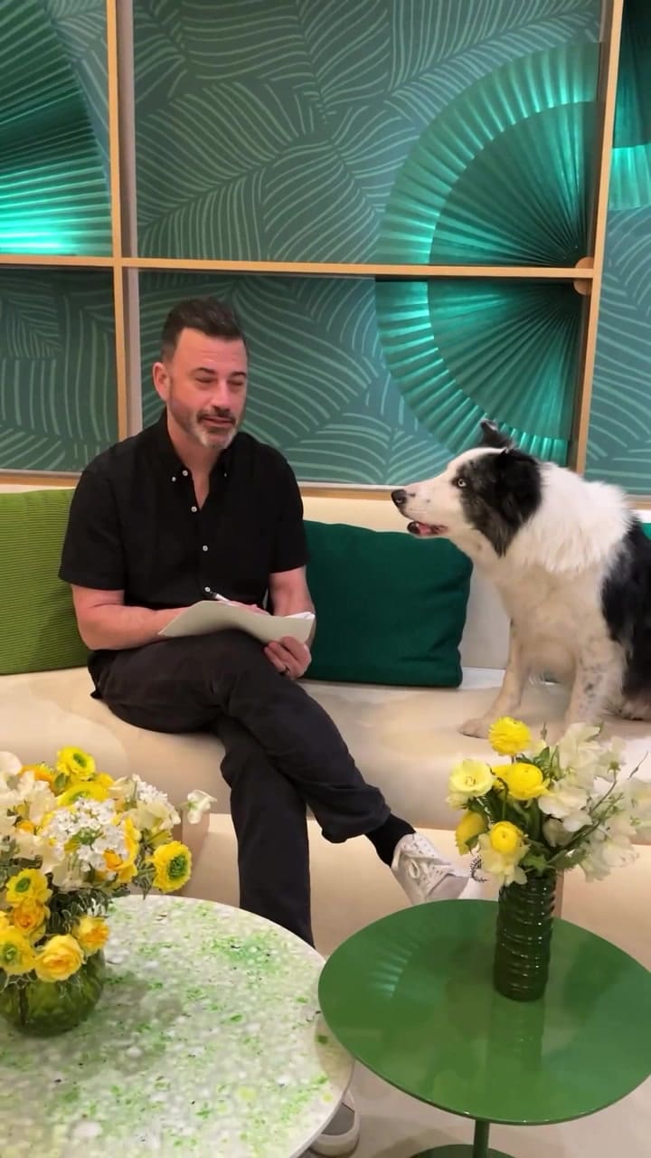 Jimmy Kimmel con el perro, Messi, antes de la ceremonia de los Oscar