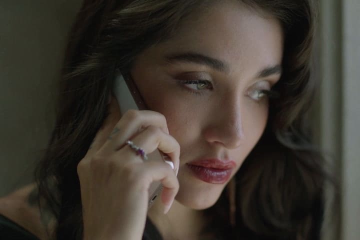 Gif María Becerra