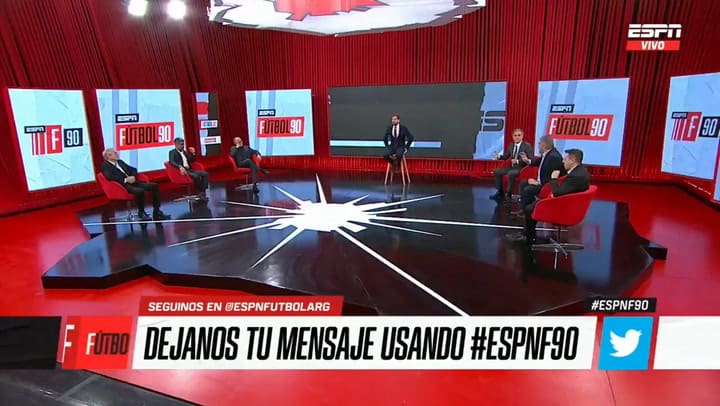 Fuerte cruce entre Daniel Arcucci y Chavo Fucks: 'No te atreves a criticar a Gallardo'