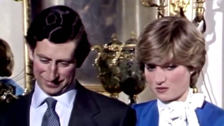 El video inédito en el que se la ve a Lady Di lucir el anillo de zafiro