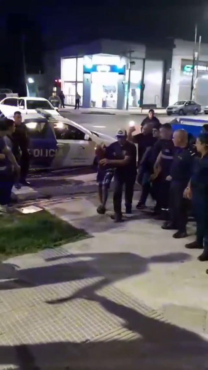 Los asaltantes de 14 y 17 años quedaron detenidos en dos comisarías diferentes
