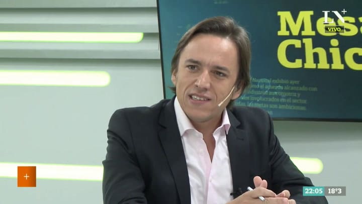 Alfonso Prat Gay, por primera vez en Mesa Chica tras su partida como ministro